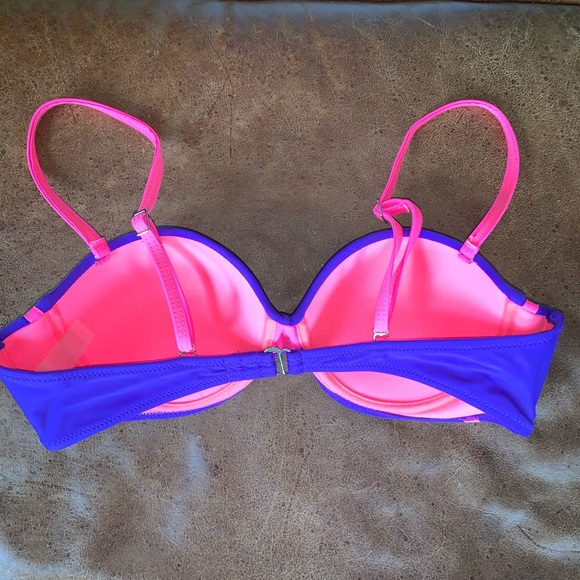 purple and pink bikini - Picture 4 of 6